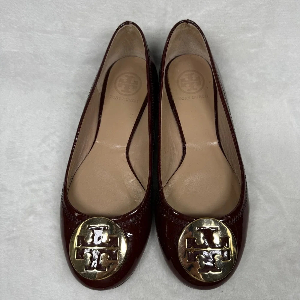 Tory Burch Reva Ballet Flats Burgundy Patent Leather Gold Medallion Womens‎ 7M